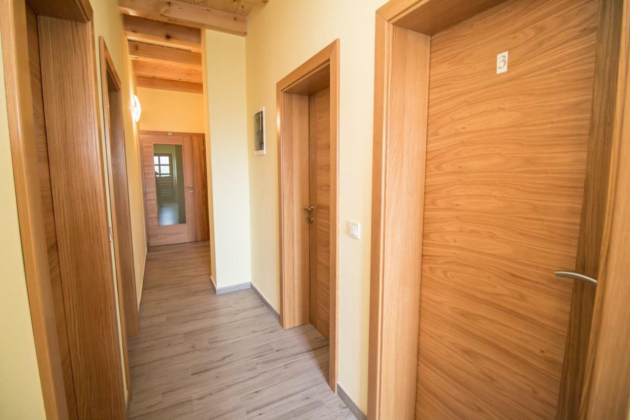 Nice Place Ровинь Экстерьер фото